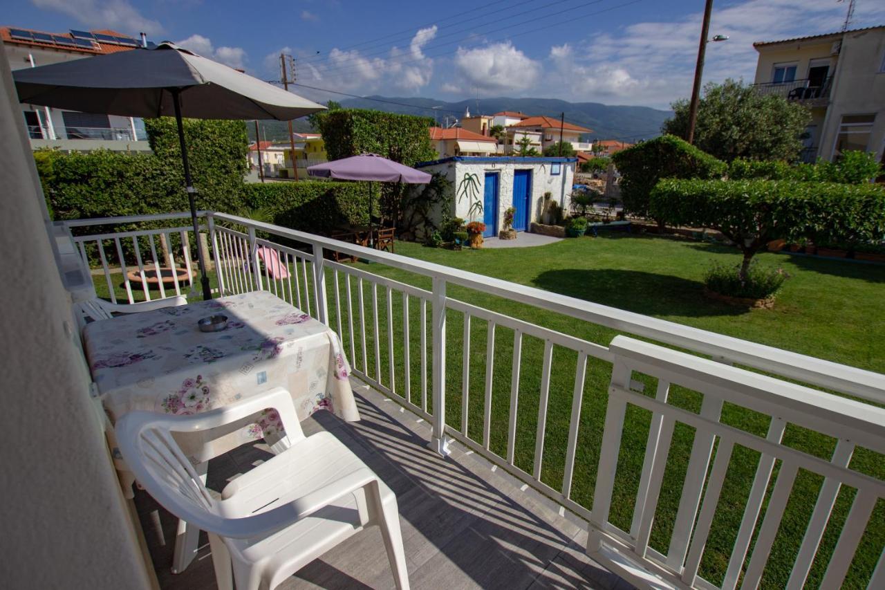 Babis House Apartamento Vrasná Exterior foto